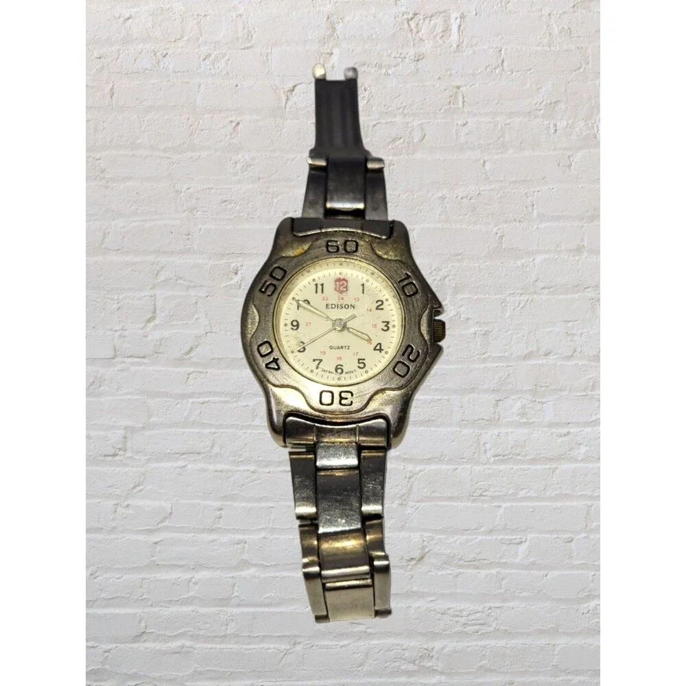 Vtg Edison Unisex Swiss Army Watch SKU# 1940465 Glow in Dark Hands Untested